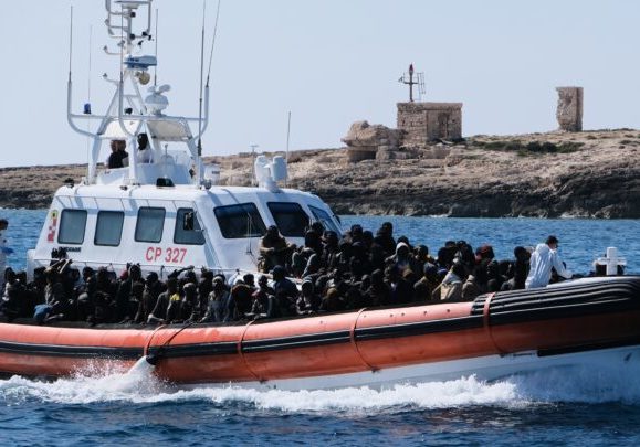 Lampedusa,province,Of,Agrigento,,Sicily,italy,25,March,2023,,African,People,Migrants,Are